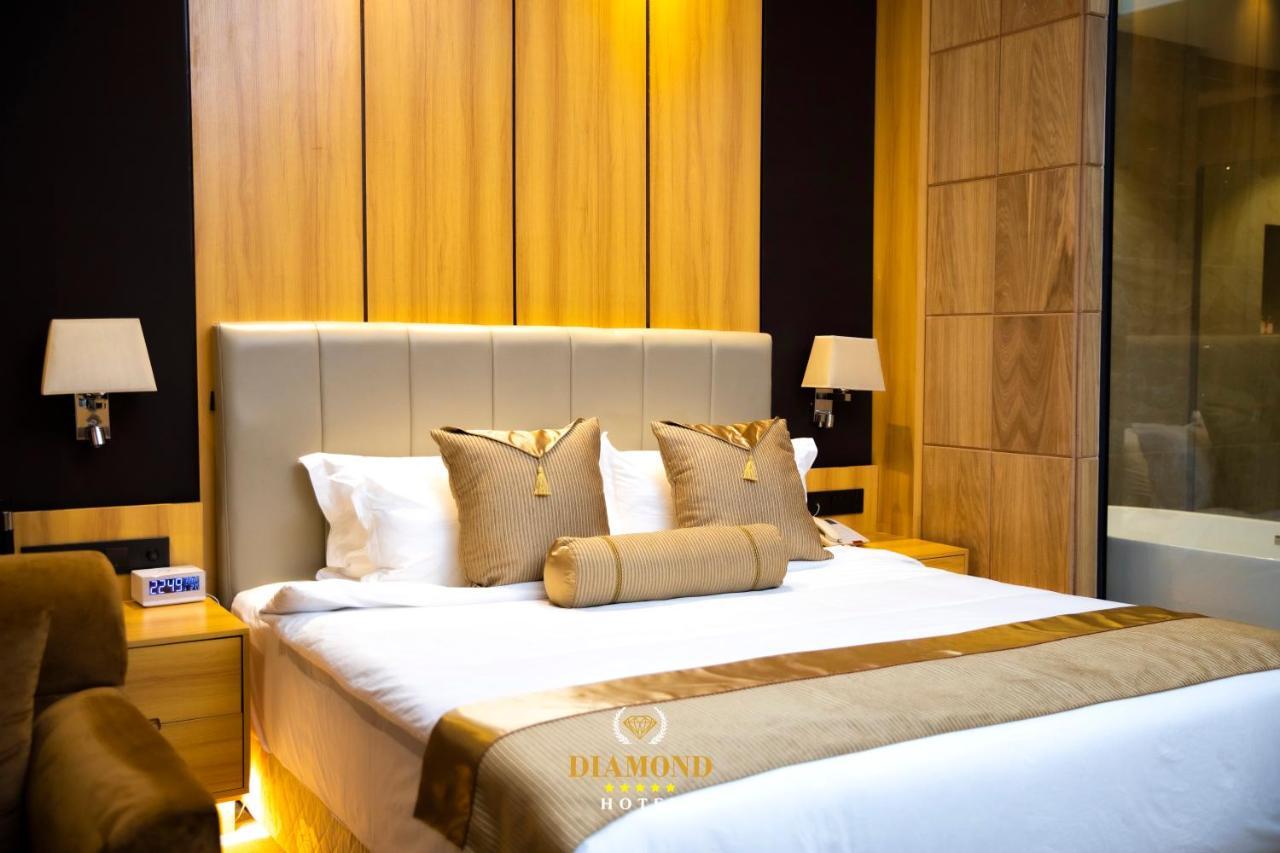 Hotel Diamond Prishtina Pristina Extérieur photo Deluxe Room